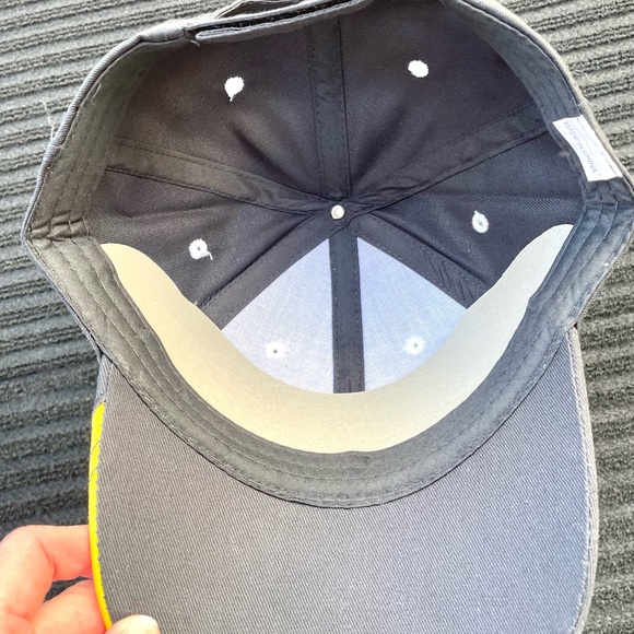 *NWOT* NASCAR #15 Menards Racing Hat -Strapback Cap -Black/Yellow -Paul Menard - Picture 7 of 8